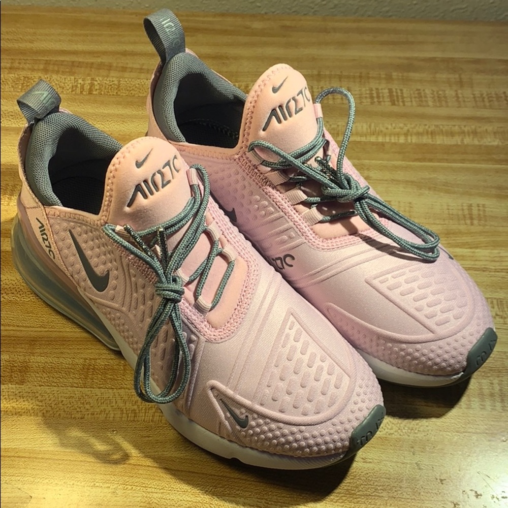Nike Air Max 270 (Youth)